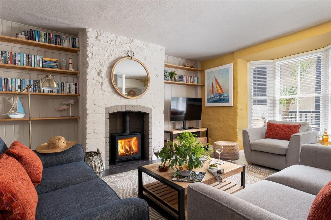 Gulls Rest - Charming Cottage In The Heart Of Historic Dartmouth Exterior photo